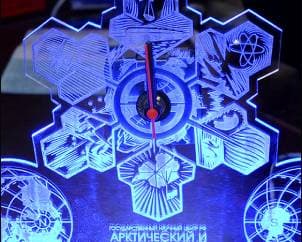 Часы-акрилайт