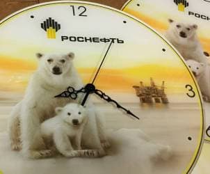 Простые часы на акриле