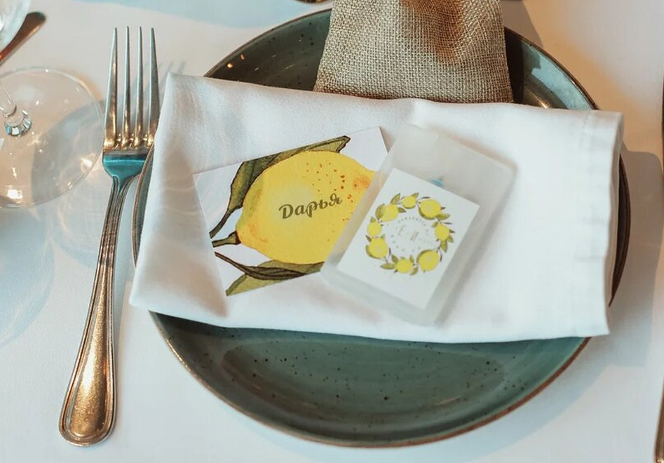 Санитайзеры с печатью для свадебного банкета